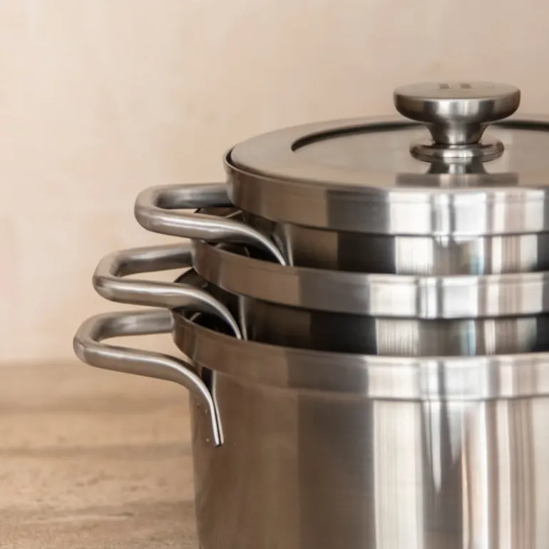 Hugo Kennis pannenset inclusief deksel met afgietsysteem - set van 4