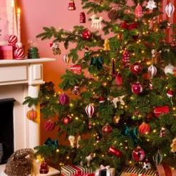 Kersthanger augurk met kerstmuts - groen - 11x3.5x3.2 cm