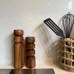 Peper- of zoutmolen - bruin - ø6x22 cm