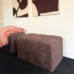Poef chenille - donkerbruin -38x66x38 cm