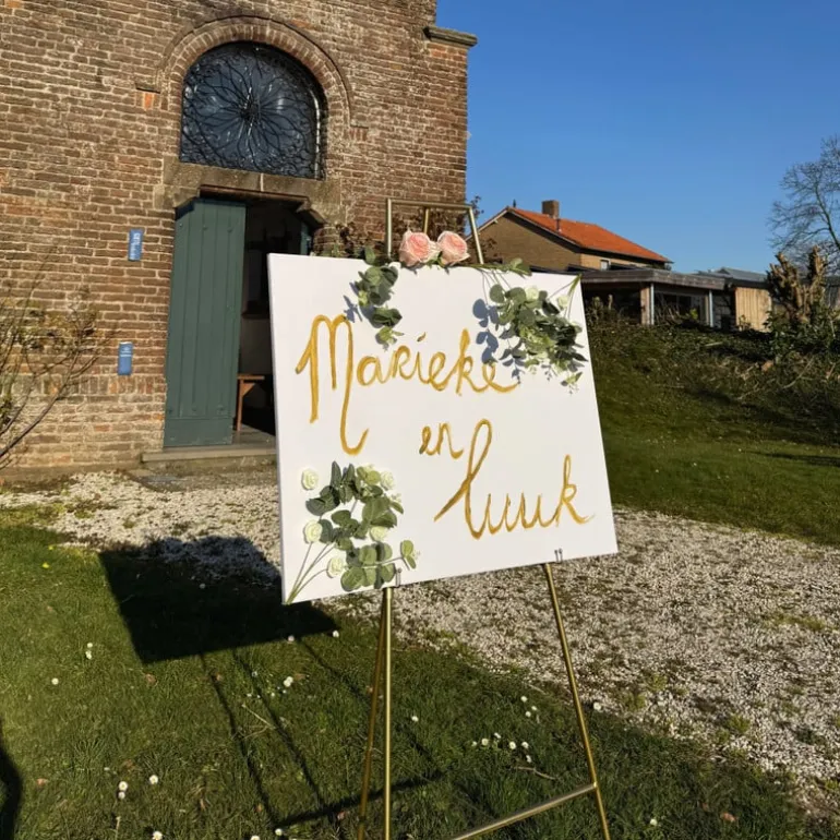 Schildersezel voor welkomstbord - goud - 146.7 cm