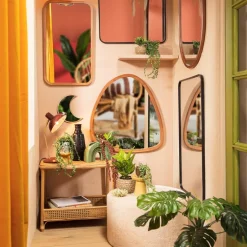 Spiegel organic driehoek - bruin - 69x73 cm